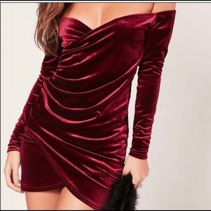 💜Flirty Crushed Velvet Wine Dress💜